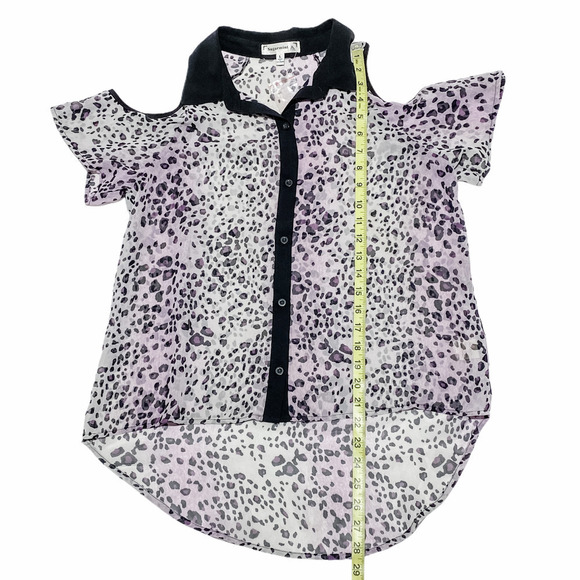 SUGARMINT Cold Shoulder Button Down Blouse Large - Picture 7 of 11